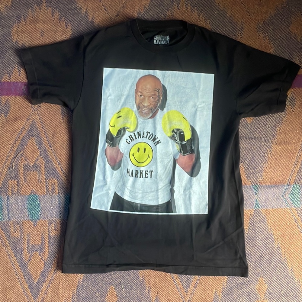 Market Tyson photo tee